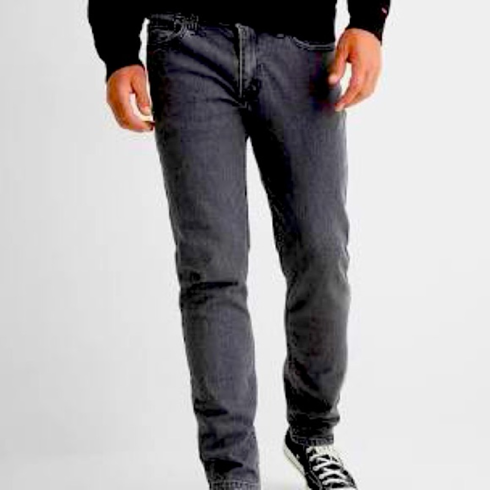 HOST PICK ✅🥳 LEVI’S 511 Slim Fit Stretch Jeans 30 x 30